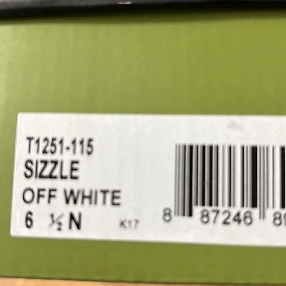 Trotters Sizzle Ballet Flats- Off White- Size 6.5 N- NIB - Picture 7 of 7
